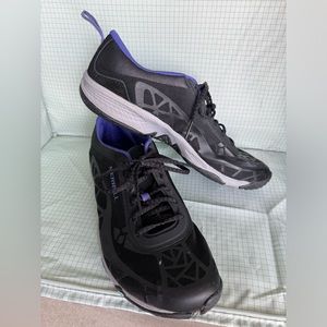 Merrell Unifly Athleisure shoes, new never worn